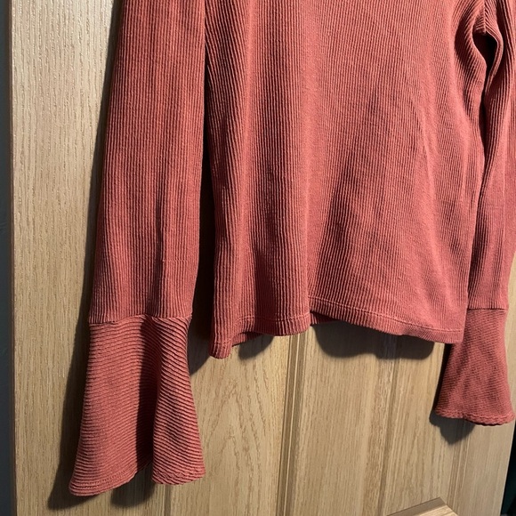 Madewell Burnt Orange Long-sleeve Top - Picture 3 of 11